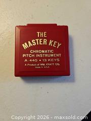 MaxSold Auction: Wm. Kratt Co. A-440 Chromatic Pitch Pipe (13-Key) - Toronto (Ontario, Canada) SELLER MANAGED Moving Online Auction - Enfield Avenue