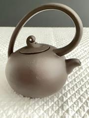 MaxSold Auction: Funky Small Brown Teapot with Removable Lid - Phoenixville (Pennsylvania, USA) SELLER MANAGED Estate Sale Online Auction - Vanderslice Street
