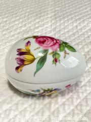 MaxSold Auction: Limoges Porcelain Floral Trinket Box, White Base - Phoenixville (Pennsylvania, USA) SELLER MANAGED Estate Sale Online Auction - Vanderslice Street