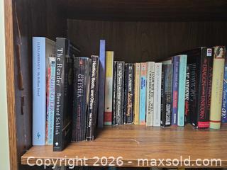 MaxSold Auction: Assorted English Books: Mystery, Literary & Cookbooks B - Ottawa (Ontario, Canada) PARTNER MANAGED Downsizing Online Auction - Topley Crescent