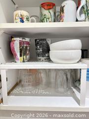 MaxSold Auction: Assorted Mugs and Teapot - Ceramic, Glass & Plastic B - Ottawa (Ontario, Canada) PARTNER MANAGED Downsizing Online Auction - Topley Crescent