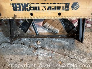 MaxSold Auction: Black & Decker Workmate 425 Portable Workbench A - Ottawa (Ontario, Canada) PARTNER MANAGED Downsizing Online Auction - Topley Crescent