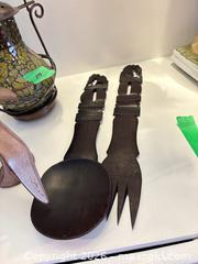 MaxSold Auction: Ceramic, Stone/Marble & Wood Home Decor Accents A - Ottawa (Ontario, Canada) PARTNER MANAGED Downsizing Online Auction - Topley Crescent