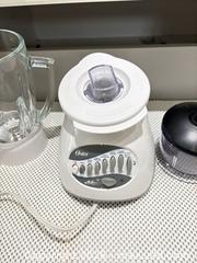 MaxSold Auction: Countertop and Hand Immersion Blender with Accessories A - Ottawa (Ontario, Canada) PARTNER MANAGED Downsizing Online Auction - Topley Crescent