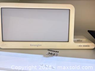 MaxSold Auction: Kodak EasyShare EX811 Digital Picture Frame - Ottawa (Ontario, Canada) PARTNER MANAGED Downsizing Online Auction - Topley Crescent