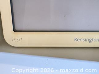 MaxSold Auction: Kodak EasyShare EX811 Digital Picture Frame - Ottawa (Ontario, Canada) PARTNER MANAGED Downsizing Online Auction - Topley Crescent