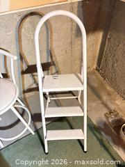 MaxSold Auction: Lot of 2: Bar Stool and Step Stool B - Ottawa (Ontario, Canada) PARTNER MANAGED Downsizing Online Auction - Topley Crescent