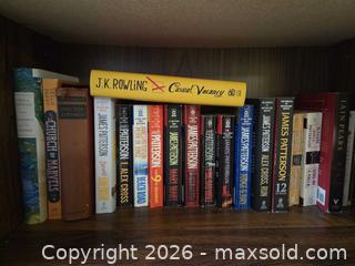 MaxSold Auction: Lot of Fiction & Mystery Books - Hardcover & Paperback B - Ottawa (Ontario, Canada) PARTNER MANAGED Downsizing Online Auction - Topley Crescent