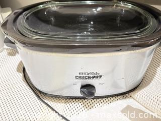 MaxSold Auction: Lot: Slow Cooker / Crock-Pot and Hand Mixer — Betty Crocker, Rival, Ergo A - Ottawa (Ontario, Canada) PARTNER MANAGED Downsizing Online Auction - Topley Crescent