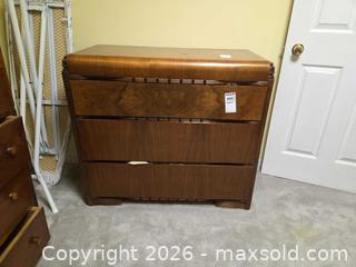 MaxSold Auction: Mid-Century / Art Deco 3-Drawer Dresser, Veneer over Wood C - Ottawa (Ontario, Canada) PARTNER MANAGED Downsizing Online Auction - Topley Crescent