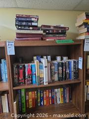 MaxSold Auction: Mixed-Genre Books — Paperback & Hardcover (English) B - Ottawa (Ontario, Canada) PARTNER MANAGED Downsizing Online Auction - Topley Crescent