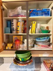 MaxSold Auction: Mixed Brand Disposable Tableware & Party Serveware Assortment B - Ottawa (Ontario, Canada) PARTNER MANAGED Downsizing Online Auction - Topley Crescent