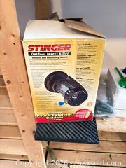 MaxSold Auction: Mixed Garden Set: 3 Glass Watering Globes & Plastic Hummingbird Feeder B - Ottawa (Ontario, Canada) PARTNER MANAGED Downsizing Online Auction - Topley Crescent