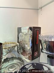 MaxSold Auction: Mixed Lot of Silverplate Tableware: Goblets, Bowls, Trays, Creamer A - Ottawa (Ontario, Canada) PARTNER MANAGED Downsizing Online Auction - Topley Crescent