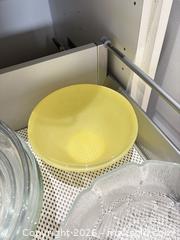 MaxSold Auction: Mixing Bowls and More A - Ottawa (Ontario, Canada) PARTNER MANAGED Downsizing Online Auction - Topley Crescent