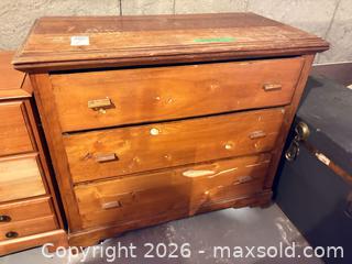 MaxSold Auction: Solid Wood 3-Drawer Dresser, Light Brown  (Vintage) C - Ottawa (Ontario, Canada) PARTNER MANAGED Downsizing Online Auction - Topley Crescent