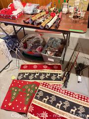 MaxSold Auction: Traditional Holiday & Christmas Decorations Assortment B - Ottawa (Ontario, Canada) PARTNER MANAGED Downsizing Online Auction - Topley Crescent