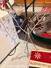 MaxSold Auction: Traditional Holiday & Christmas Decorations Assortment B - Ottawa (Ontario, Canada) PARTNER MANAGED Downsizing Online Auction - Topley Crescent