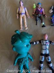 MaxSold Auction: 10 random firgures - Welland (Ontario, Canada) SELLER MANAGED Reseller Online Auction - Young Road