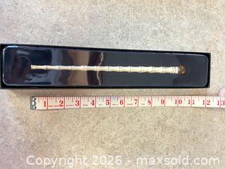 MaxSold Auction: Factory Entertainment John Hammond Cane Replica — Jurassic Park (10–12 in) - Welland (Ontario, Canada) SELLER MANAGED Reseller Online Auction - Young Road