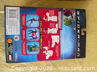 MaxSold Auction: ToyBiz Spider-Man (Peter Parker) Action Figure — Carded - Welland (Ontario, Canada) SELLER MANAGED Reseller Online Auction - Young Road