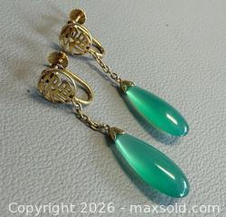 MaxSold Auction: Asian 14K Yellow Teardrop Earrings - Marked  - Toronto (Ontario, Canada) PARTNER MANAGED Reseller Online Auction - Queen Street West