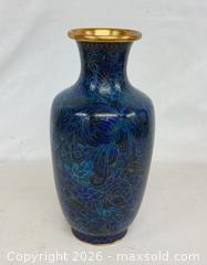 MaxSold Auction: Vintage Asian Cloisonné Enamel Vase  - Toronto (Ontario, Canada) PARTNER MANAGED Reseller Online Auction - Queen Street West