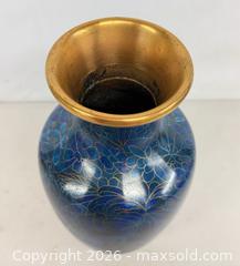 MaxSold Auction: Vintage Asian Cloisonné Enamel Vase  - Toronto (Ontario, Canada) PARTNER MANAGED Reseller Online Auction - Queen Street West