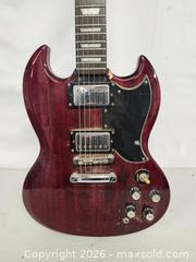 MaxSold Auction: Vintage Epiphone Gibson Electric Guitar with Case  - Toronto (Ontario, Canada) PARTNER MANAGED Reseller Online Auction - Queen Street West