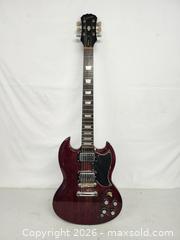 MaxSold Auction: Vintage Epiphone Gibson Electric Guitar with Case  - Toronto (Ontario, Canada) PARTNER MANAGED Reseller Online Auction - Queen Street West