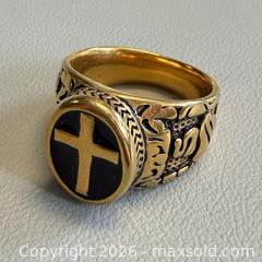 MaxSold Auction: Vintage Gold Plated Stainless Steel Cross Ring - Toronto (Ontario, Canada) PARTNER MANAGED Reseller Online Auction - Queen Street West