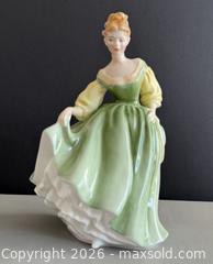 MaxSold Auction: Vintage Royal Doulton Figurine "Fair Lady" HN2193 - Toronto (Ontario, Canada) PARTNER MANAGED Reseller Online Auction - Queen Street West