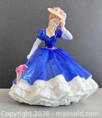 MaxSold Auction: Vintage Royal Doulton Figurine "Mary" HN3375 - Toronto (Ontario, Canada) PARTNER MANAGED Reseller Online Auction - Queen Street West