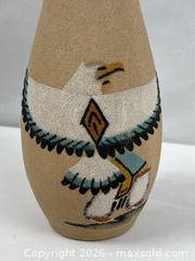 MaxSold Auction: Vintage Navajo Sand Art Pottery Vase - Campbell (California, USA) PARTNER MANAGED Estate Sale Online Auction -  Dell Avenue