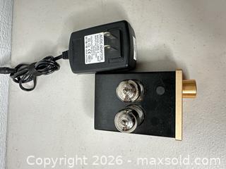 MaxSold Auction: NS-08E Headphone Amplifier - San Jose (California, USA) SELLER MANAGED Downsizing Online Auction - East Humboldt Street