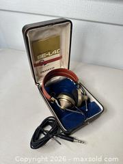 MaxSold Auction: Pioneer SE-L40 Over-Ear Headphones (Brass/Gold Cups) - San Jose (California, USA) SELLER MANAGED Downsizing Online Auction - East Humboldt Street