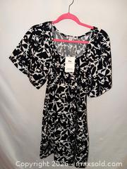MaxSold Auction: $28 TAG FREE ASSEMBLY LADIES XS BLACK & WHITE PATTERNED SHORT DRESS - Warwick Township (Pennsylvania, USA) SELLER MANAGED Estate Sale Online Auction - Crocker Lane
