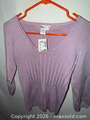 MaxSold Auction: $40 TAG NWT TRACY M LADIES MEDIUM SILK & SPANDEX GORGEOUS PINK SWEATER  - Warwick Township (Pennsylvania, USA) SELLER MANAGED Estate Sale Online Auction - Crocker Lane