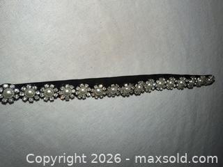 MaxSold Auction: BLACK STRETCHY BAND PEARL & DIAMOND HEADBAND  - Warwick Township (Pennsylvania, USA) SELLER MANAGED Estate Sale Online Auction - Crocker Lane