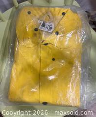 MaxSold Auction: NEW IN PACKAGE MEN'S LARGE RIVER CITY CLASSIC RAIN SUIT  - Warwick Township (Pennsylvania, USA) SELLER MANAGED Estate Sale Online Auction - Crocker Lane