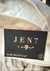 MaxSold Auction: NEW JEN LADIES SIZE 2 SLIM BOOTCUT WHITE JEANS $140 RETAIL  - Warwick Township (Pennsylvania, USA) SELLER MANAGED Estate Sale Online Auction - Crocker Lane