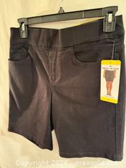 MaxSold Auction: NWT DKNY LADIES SIZE SMALL BLACK STRETCH WAIST SHORTS  - Warwick Township (Pennsylvania, USA) SELLER MANAGED Estate Sale Online Auction - Crocker Lane