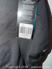 MaxSold Auction: NWT GIRLS SIZE 6 $69 SPEEDO BLACK ONE PIECE BATHING SUIT  - Warwick Township (Pennsylvania, USA) SELLER MANAGED Estate Sale Online Auction - Crocker Lane