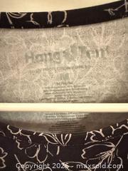 MaxSold Auction: NWT HANG TEN LADIES SIZE MEDIUM LONG SLEEVE UPF50+ SUN SHIRT  - Warwick Township (Pennsylvania, USA) SELLER MANAGED Estate Sale Online Auction - Crocker Lane