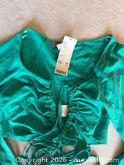 MaxSold Auction: NWT LADIES LARGE URBAN OUTFITTERS GREEN CROP TOP $45 TAG - Warwick Township (Pennsylvania, USA) SELLER MANAGED Estate Sale Online Auction - Crocker Lane