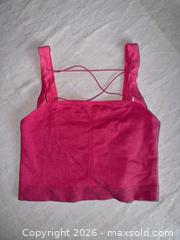 MaxSold Auction: NWT LADIES M/L Medium Large pink bra top $25 tag  - Warwick Township (Pennsylvania, USA) SELLER MANAGED Estate Sale Online Auction - Crocker Lane
