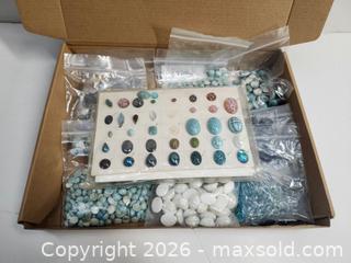 MaxSold Auction: Mixed lot of Vintage Gem Stones / Glass for jewelry - Toronto (Ontario, Canada) PARTNER MANAGED Reseller Online Auction - Queen Street West.