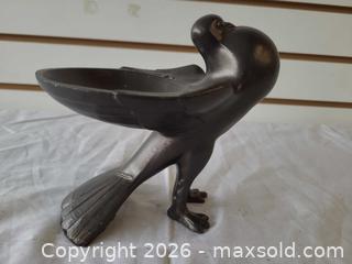 MaxSold Auction: Vintage Metal Dove / Bird Figurine, 5.75 in - Toronto (Ontario, Canada) PARTNER MANAGED Reseller Online Auction - Queen Street Wt.