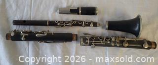 MaxSold Auction: Vintage Wood Clarinet 5-Piece with Hard Carrying Case - Toronto (Ontario, Canada) PARTNER MANAGED Reseller Online Auction - Queen Street West.