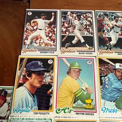 MaxSold Auction: 1978 O-PEE-CHEE Baseball Cards | 29 Cards  - Toronto (Ontario, Canada) SELLER MANAGED Reseller Online Auction -  Crouse Road (STORAGE)